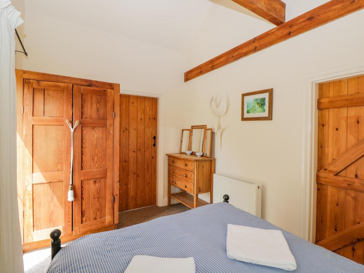 Parkfield Cottage Sturminster Marshall Buitenkant foto